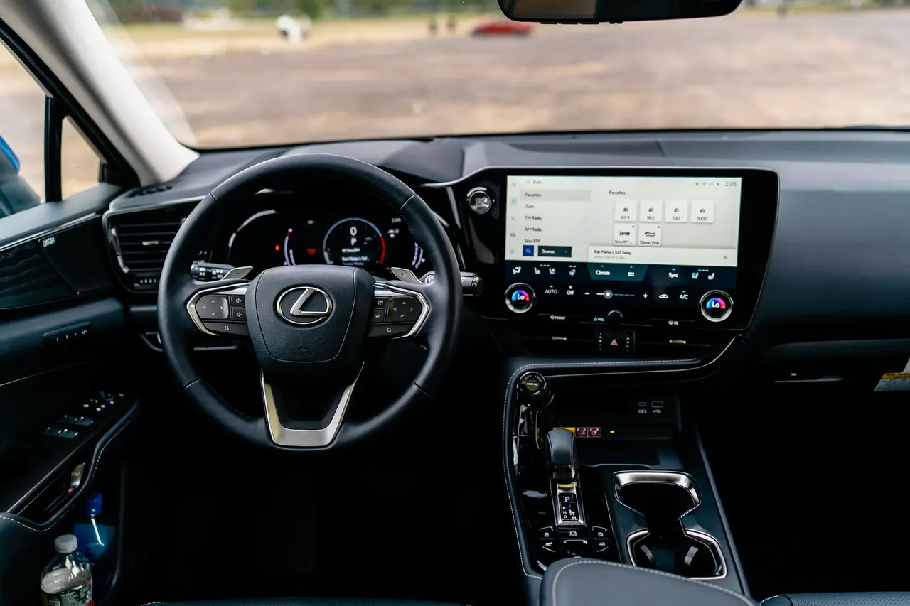 2022 Lexus NX 350h 第 5 張